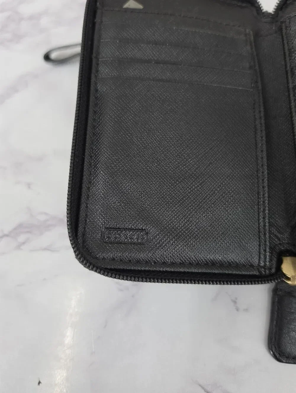 Coach Campbell Vintage Black Leather Wristlet Phone Pouch Gold Turn-Lock SLG